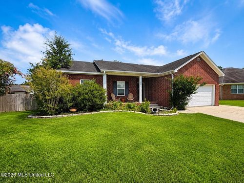 6700 Rue Mornay S, Biloxi, MS, 39532-5718 | Card Image