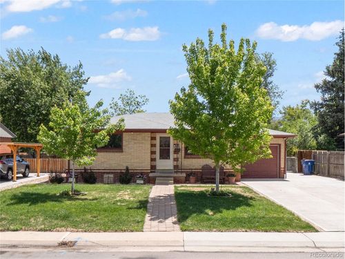 1466 S Chase St, Lakewood, CO, 80232-5951 | Card Image