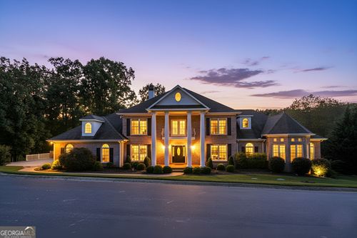 181 Granny Smith Cir, Clarkesville, GA, 30523-1372 | Card Image