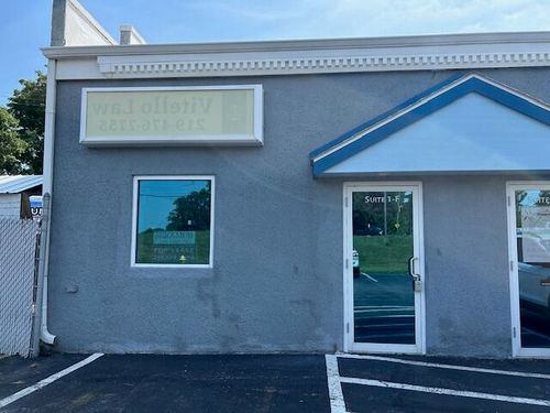 1-f-858 W Lincolnway, Valparaiso, IN, 46385 | Card Image