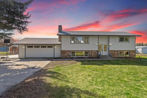 31609 N Cleveland Rd, Deer Park, WA, 99006-9794 | Card Image