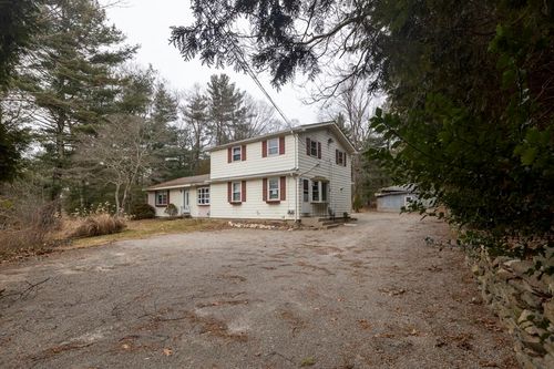 1361 Hope Rd, Hope, RI, 02831-1862 | Card Image