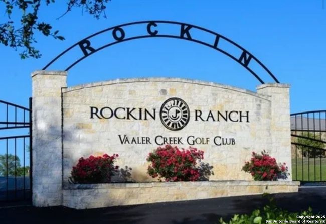 135 W Eli Chandler, Home with 0 bedrooms, 0 bathrooms and null parking in Blanco TX | Image 8