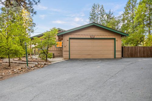 2079 Camanche Dr, Arnold, CA, 95223-9631 | Card Image