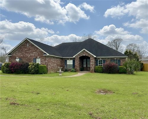 8166 S Wind Dr W, Irvington, AL, 36544-2535 | Card Image