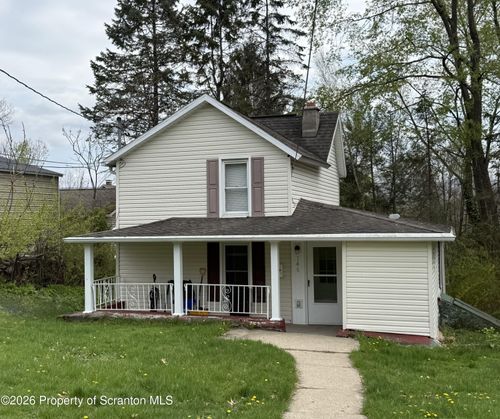146 6th St, BLAKELY, PA, 18447-1031 | Card Image