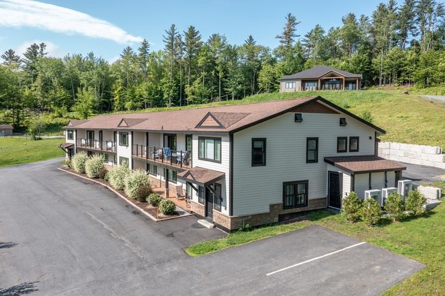 APT-1 - 2366 Mountain Rd, Condo with 2 bedrooms, 3 bathrooms and null parking in Stowe VT | Image 34