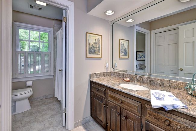 2nd floor hall bathroom | Image 28