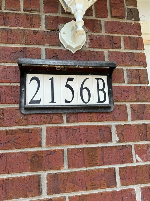2156 B Kristy Ln, Siloam Springs, AR, 72761 | Card Image