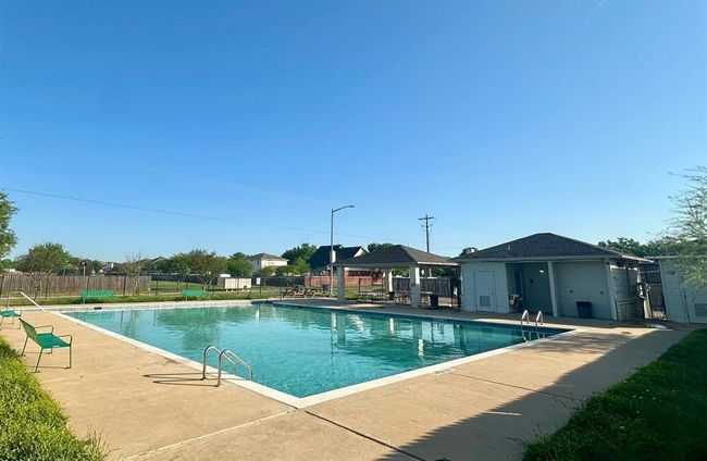 Community pool | Image 22