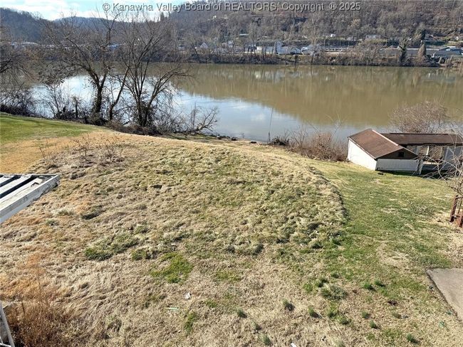 2207 W Virginia Ave, Home with 0 bedrooms, 0 bathrooms and null parking in Dunbar WV | Image 10