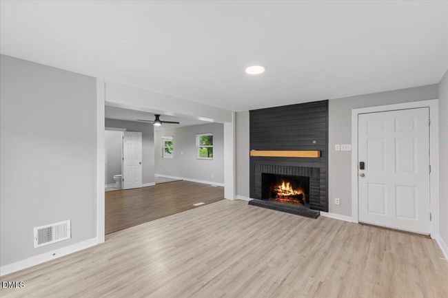 09-2752 Weldon Terrace | Image 4