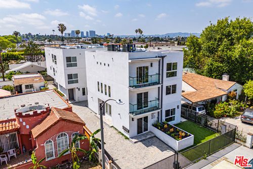 2057 S Garth Ave, LOS ANGELES, CA, 90034-1507 | Card Image
