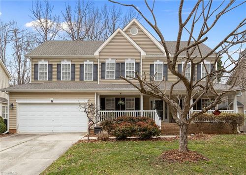 511 Hannah Mckenzie Dr, Greensboro, NC, 27455-1552 | Card Image