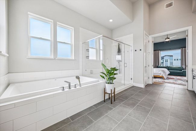 6229 Florencia Ln, House other with 3 bedrooms, 3 bathrooms and 4 parking in Austin TX | Image 17