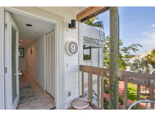 9-3440 Gulf Of Mexico Dr, Longboat Key, FL, 34228-2809 | Card Image