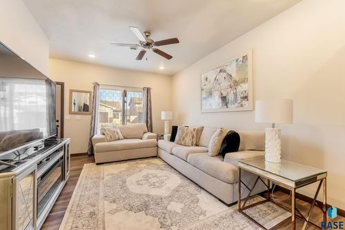 3509 E Siasconset Pl, Sioux Falls, SD, 57108-3048 | Card Image