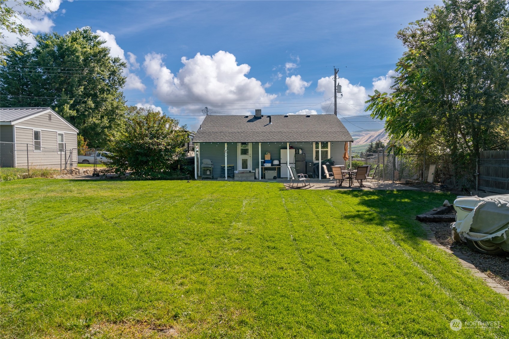 Leslie Way, East Wenatchee, WA 98802