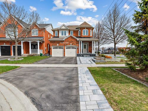 78 Bulmer Cres, Newmarket, ON, L3X3K1 | Card Image