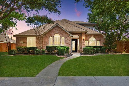 10218 Asheboro St, Frisco, TX, 75035-7022 | Card Image