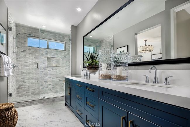 Primary Bath | Image 8