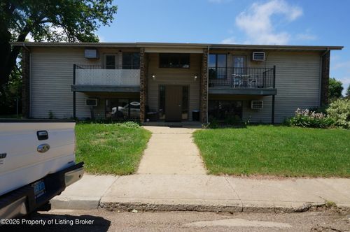 740 4th Ave E, New England, ND, 58647-7503 | Card Image