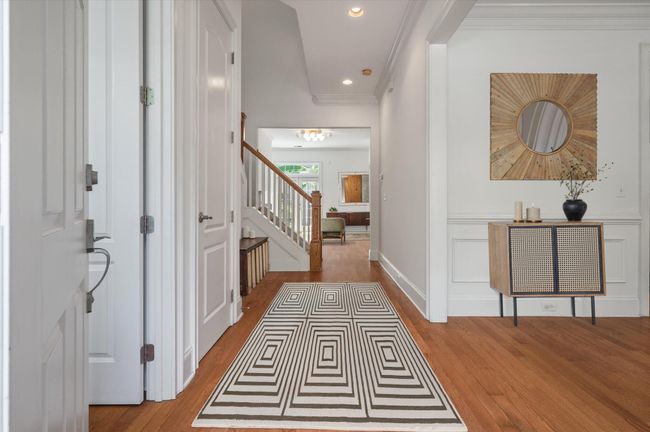 foyer | Image 5