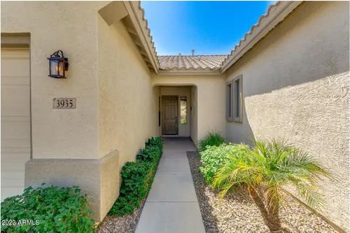 3935 E Aquarius Pl, Chandler, AZ, 85249-5897 | Card Image
