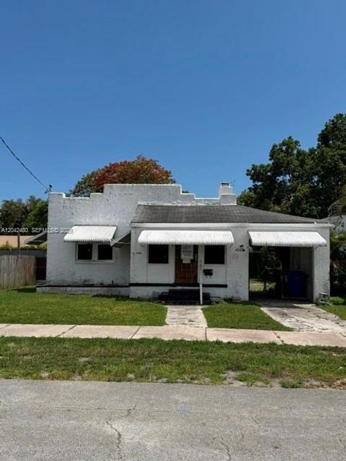 3322 Sw 9th St, Miami, FL, 33135-4405 | Card Image