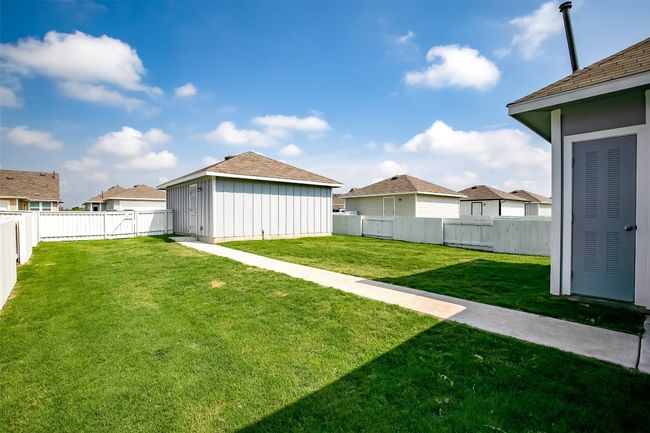 283 Fabion St, House other with 3 bedrooms, 3 bathrooms and 2 parking in Kyle TX | Image 19