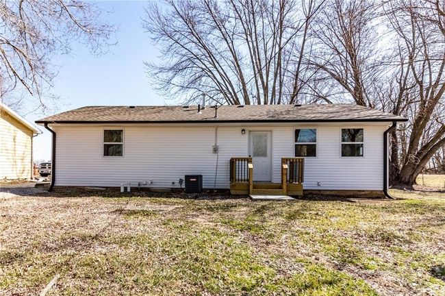 208 S Race St, House other with 3 bedrooms, 2 bathrooms and null parking in Leeton MO | Image 7