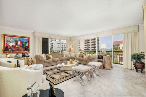 301-4100 N Ocean Dr, Riviera Beach, FL, 33404-2855 | Card Image