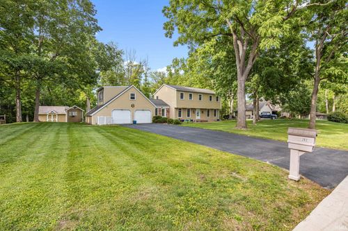 202 Duke Dr, Kokomo, IN, 46902-5227 | Card Image