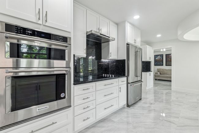 930 Shady Meadow Ct, House other with 4 bedrooms, 3 bathrooms and null parking in Copper Canyon TX | Image 13