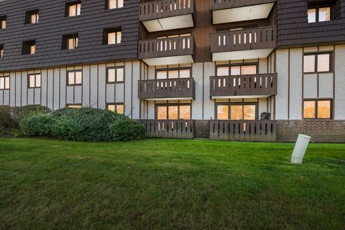 unit-2105-13200 W Heiden Cir, Lake Bluff, IL, 60044-1053 | Card Image