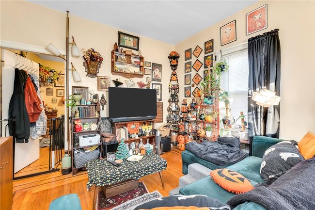 151 Pidge Ave, Home with 5 bedrooms, 3 bathrooms and 6 parking in Pawtucket RI | Image 14