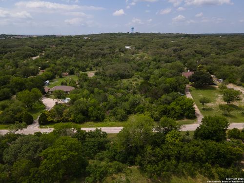 255 County Road 386, San Antonio, TX, 78253-6814 | Card Image