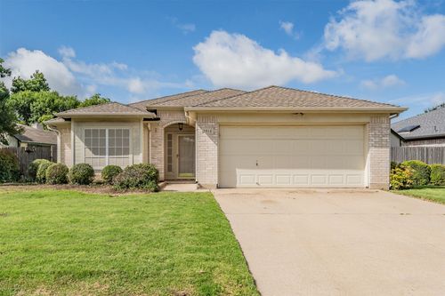 5814 Rock Meadow Trail, Arlington, TX, 76017 | Card Image