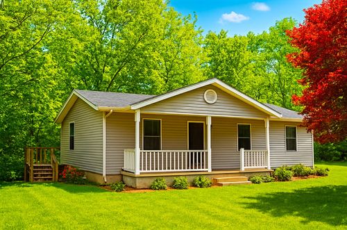 187 Bramblewood Dr, Selmer, TN, 38375-1953 | Card Image