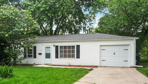 1107 N Highlands Dr, Urbana, IL, 61801-1862 | Card Image