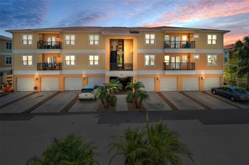 204-5064 Royal Palms Way, New Port Richey, FL, 34652-1710 | Card Image