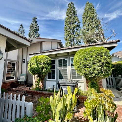 1022 Regis Way, Tustin, CA, 92780-2447 | Card Image