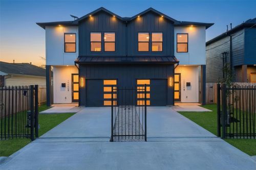 7908 Brandon St, Houston, TX, 77051-1504 | Card Image