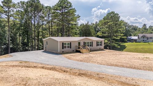 415 Busby Rd, Loretto, TN, 38469-3248 | Card Image