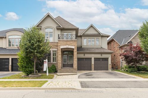 2232 Millstone Dr, Oakville, ON, L6M0G1 | Card Image