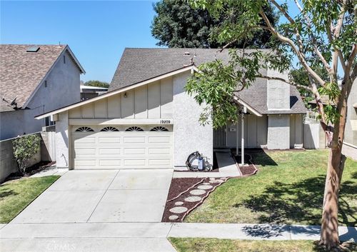19209 Sheryl Ave, Cerritos, CA, 90703-6621 | Card Image