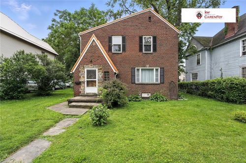 134 E Wallace Ave, New Castle, PA, 16101-2455 | Card Image