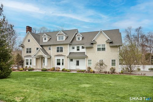 3 Stonewall Ln, Westport, CT, 06880-1102 | Card Image
