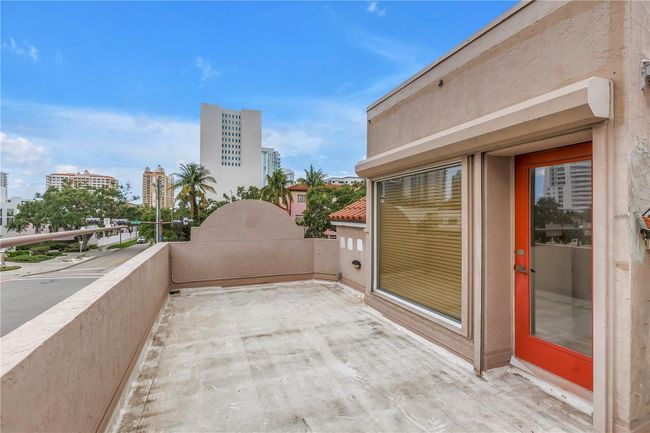 APT-1 - 200 Cocoanut Ave, Condo with 2 bedrooms, 3 bathrooms and null parking in SARASOTA FL | Image 43