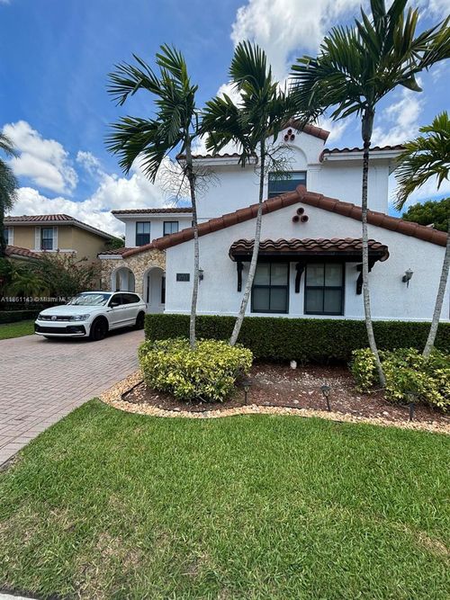 9713 Nw 8th Ter, Miami, FL, 33172-3459 | Card Image